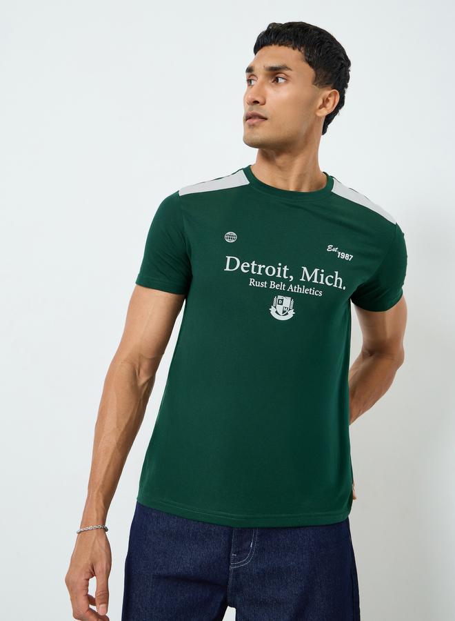 Styli Men Green Detroit Graphic Print Crew Neck T-Shirt - Image 4